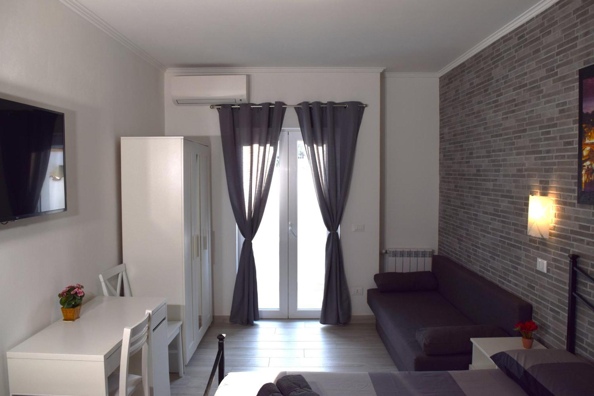Sweet Dream Rome Airport Rooms Fiumicino Dış mekan fotoğraf